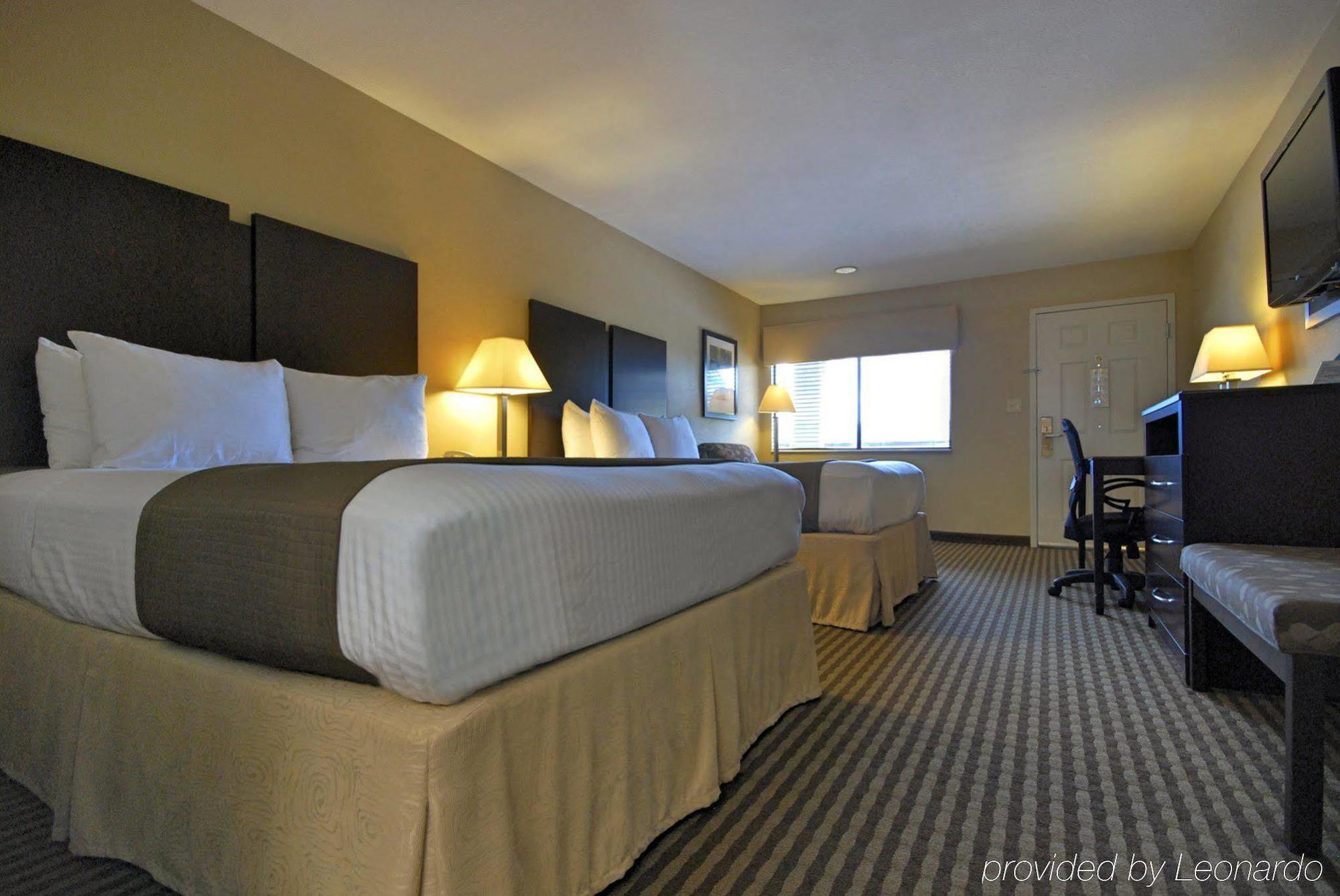 Best Western Cedar Inn Cedar Park Room photo