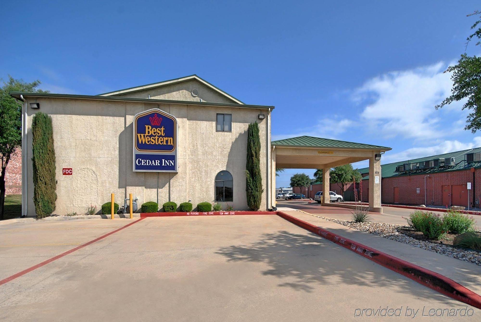 Best Western Cedar Inn Cedar Park Exterior photo